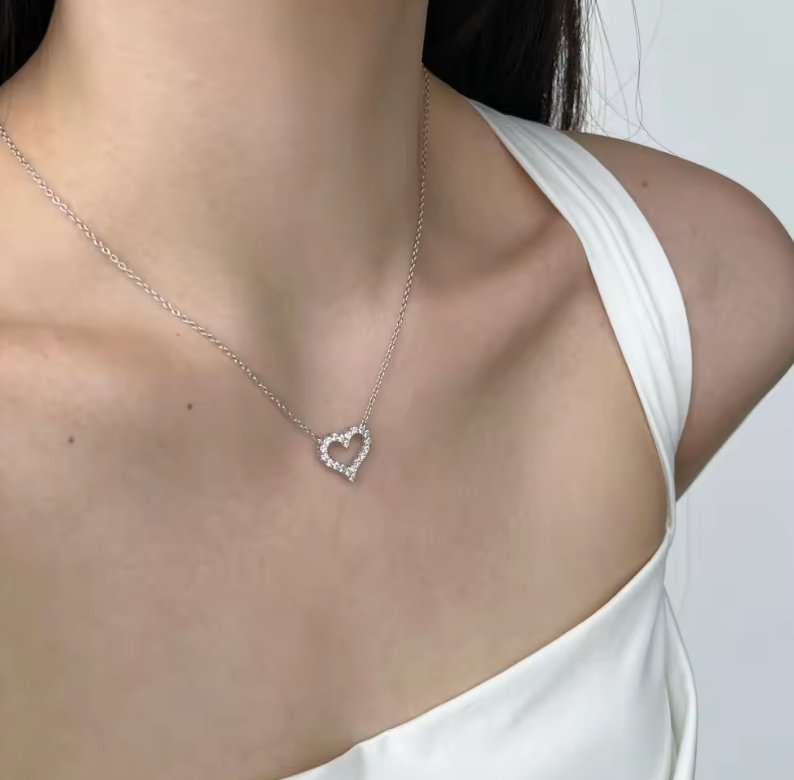 "Heavenly Heart" - S925 Necklace - Sølv Silwer